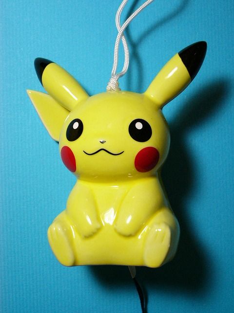 風鈴 ピカチュウ: いそがないで歩こう
